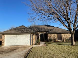 1889 Cliff View Dr, Lewisville, TX 75077