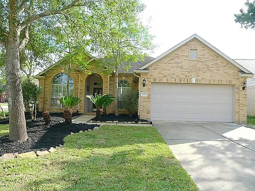 20703 Whitevine Way Photo 1