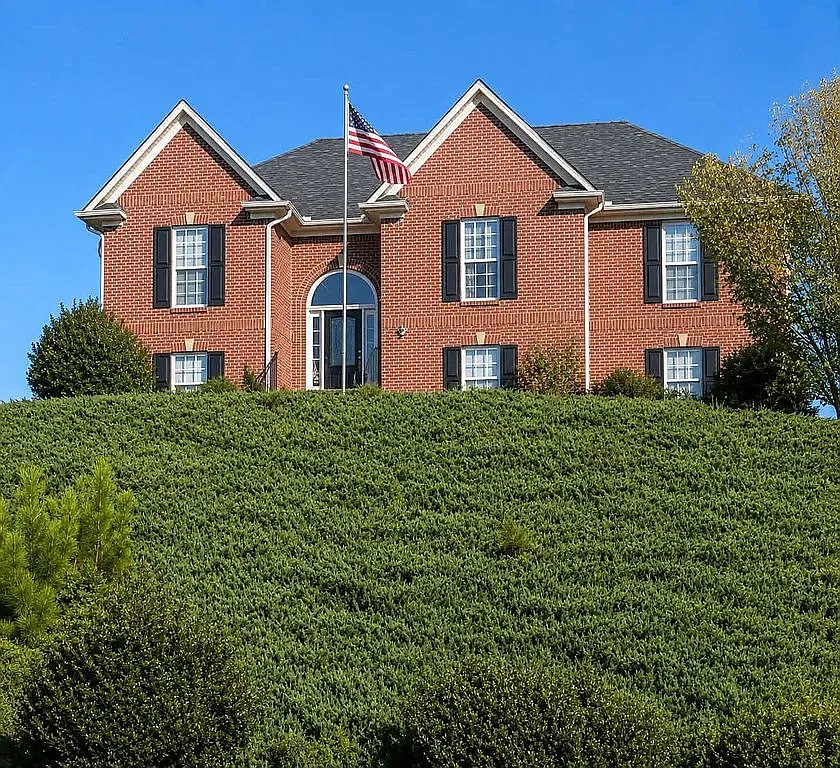 Property main image