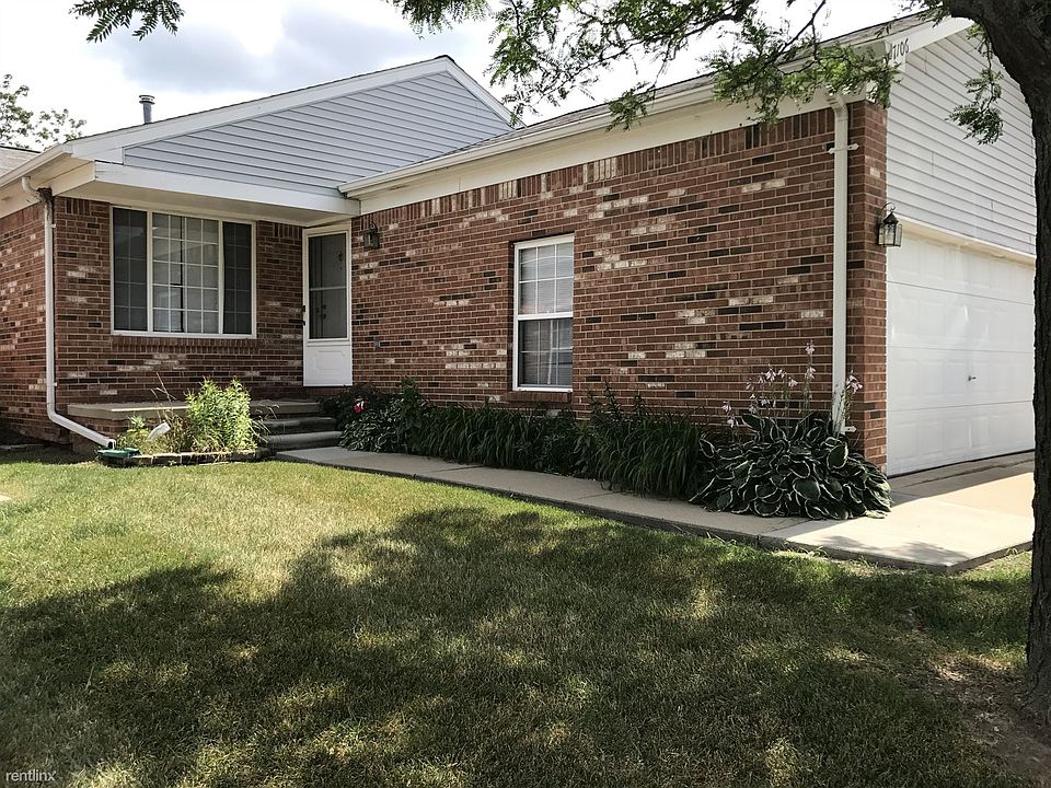 1st image of 27106 Antonio Dr