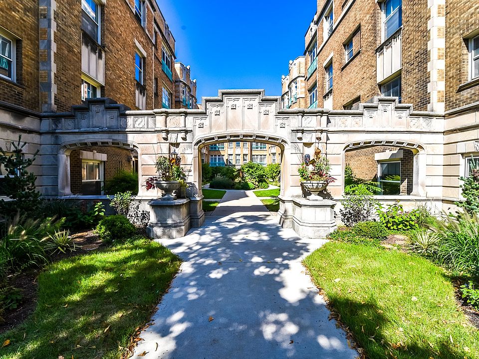 1st image of 1524 E 59th St APT B3