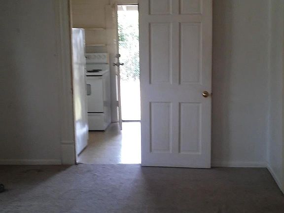 4th image of 503 NW 1st Ave #B