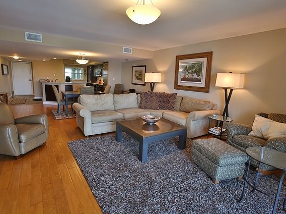3rd image of 553 Marina Point Dr #553