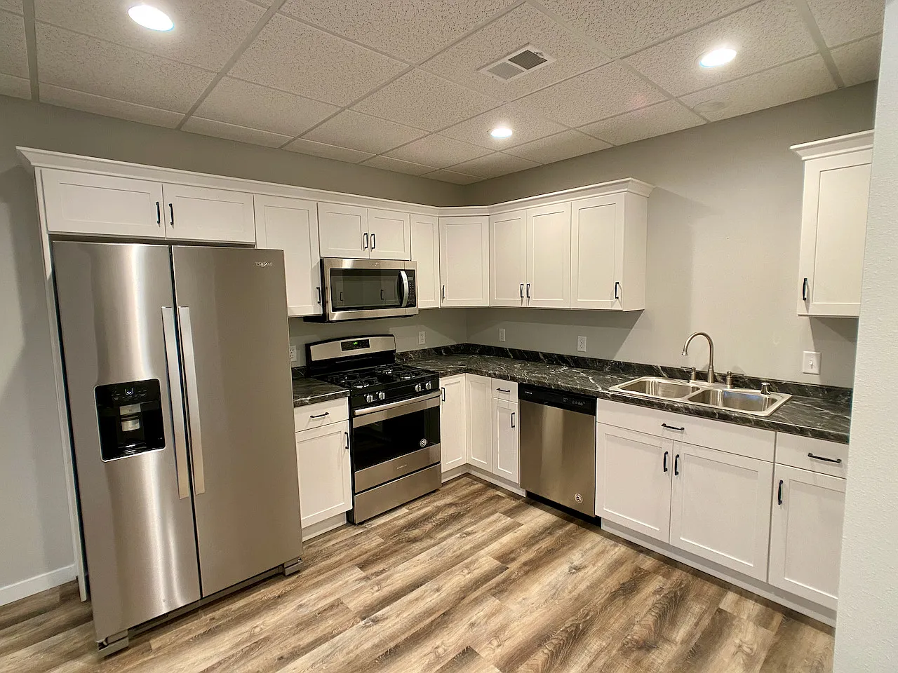 107 Main Street East - 3 — Photo 4