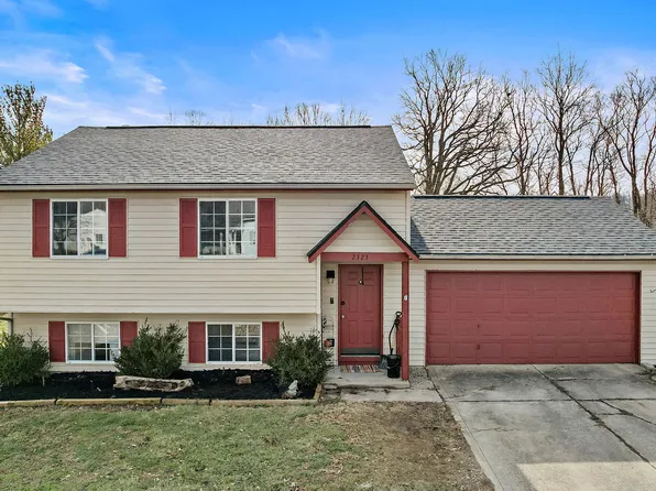 2323 Chaucer Dr, Columbus, IN 47201