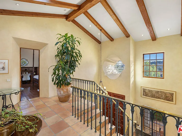 25127 Jim Bridger Rd — Photo 21
