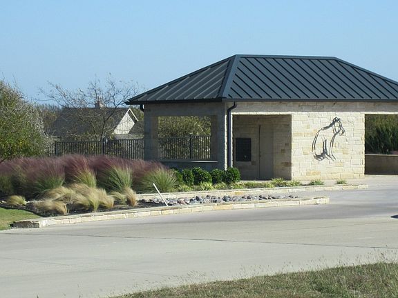 3rd image of 3073 Winding Creek Trl