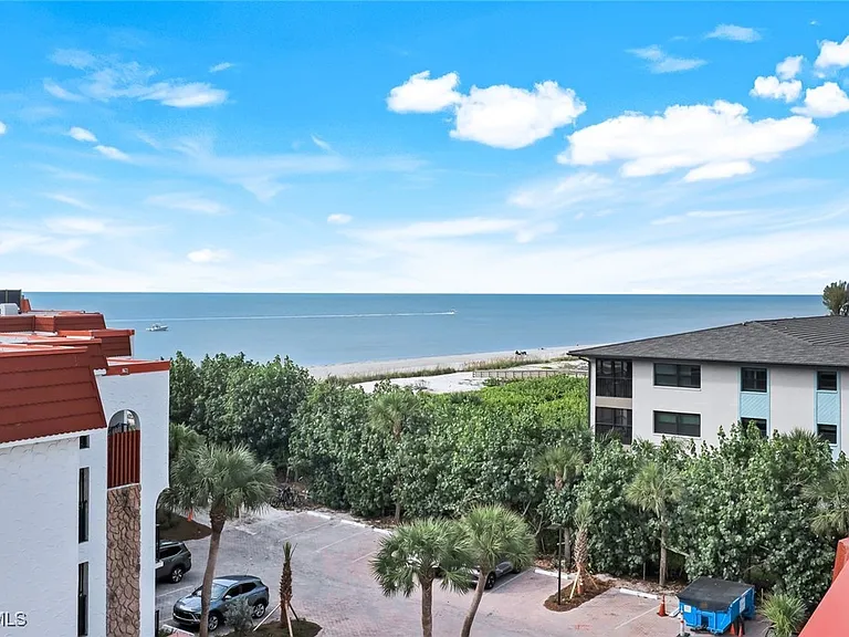 2445 W Gulf Dr #47B — Photo 35