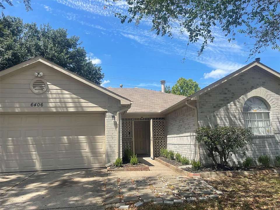 6406 Bayou Crest Dr