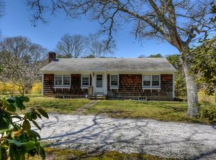 51 Dunns Pond Rd, Hyannis, MA 02601