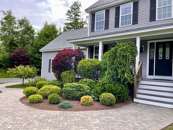 3rd image of 32 High Meadows Drive