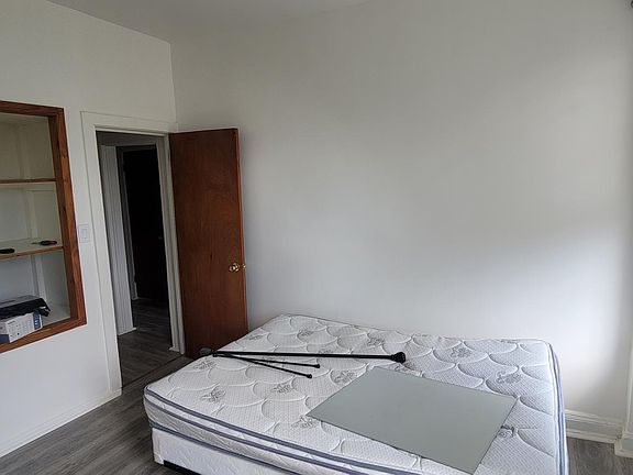 3rd image of 782 Halsey St #3B