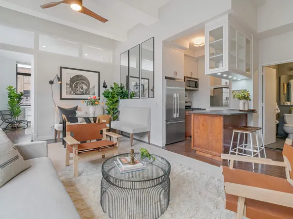 310 East 46th Street image 1 of 12