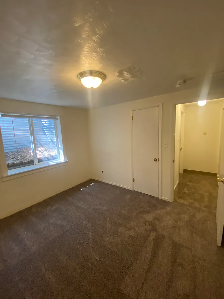 Building Photo - 608-610 Cowan St #610.5