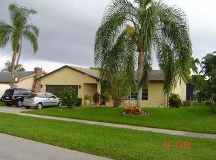 1352 SW 25th Ave, Deerfield Beach, FL 33442