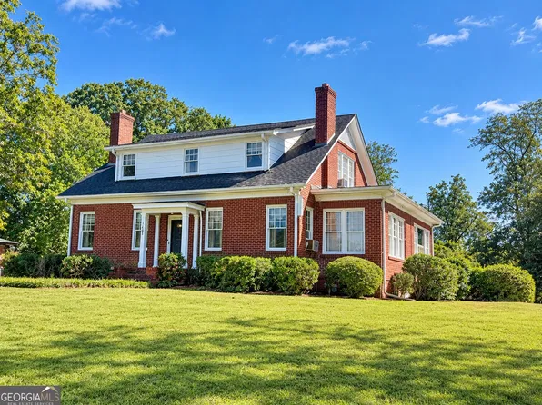 1405 Vernon St, Lagrange, GA 30240