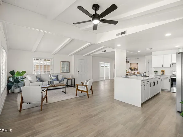 9019 E CACTUS Lane S, Sun Lakes, AZ 85248