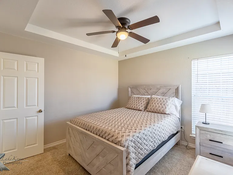 6670 Picadilly St — Photo 23