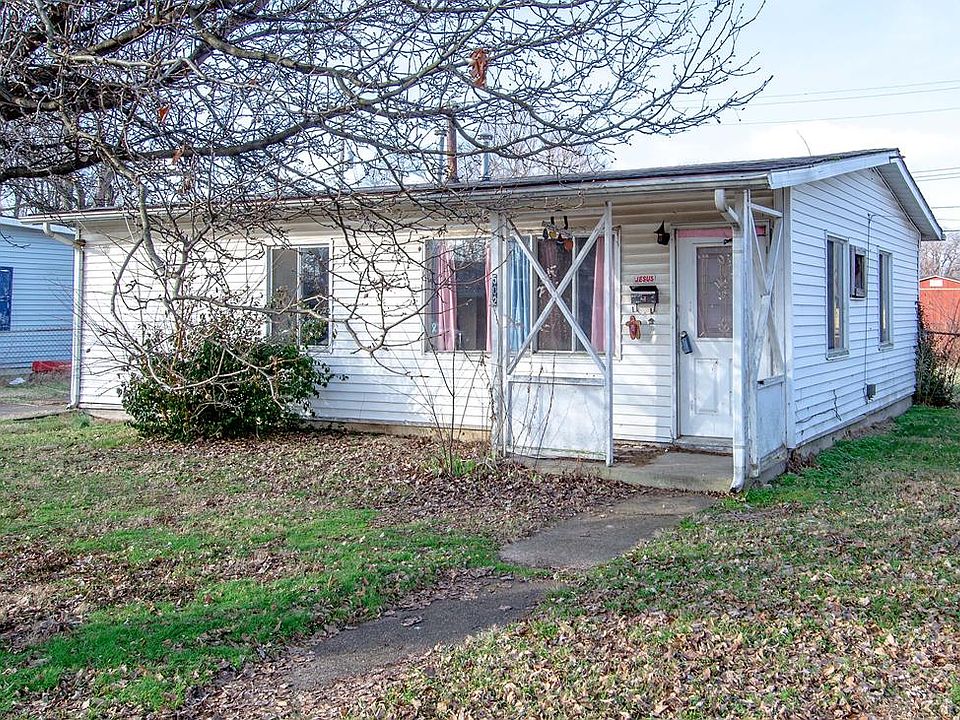 1st image of 502 Fleetwood Dr