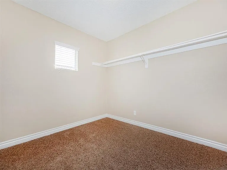 San Jacinto RC Apartments — Photo 9