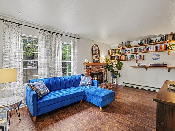 3rd image of 1327 Village Park Ct