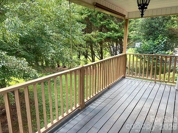 3rd image of 2417 Mount Herman Hts