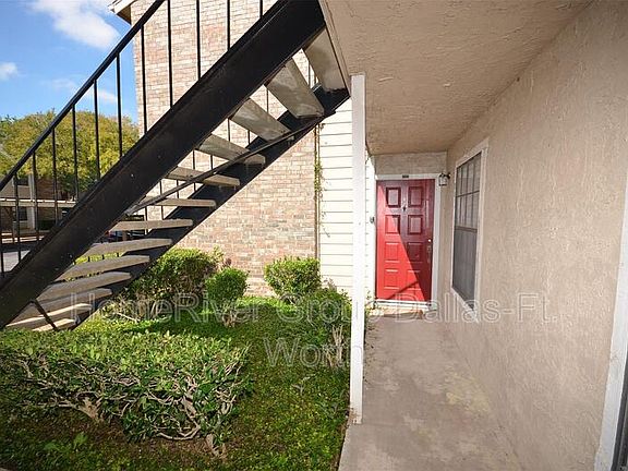 4th image of 4748 Old Bent Tree Ln APT 1003