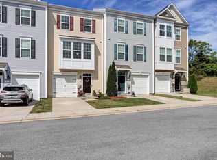 47 Landis Ct, Falling Waters, WV 25419