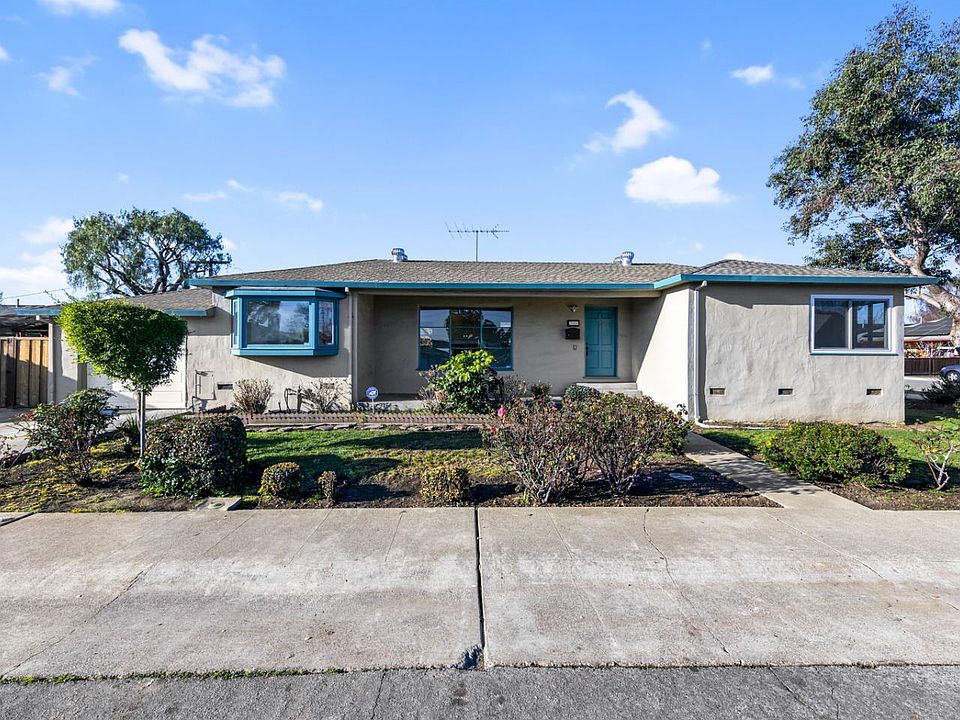 1st image of 3604 Pasadena Dr