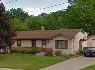 2411 Knollview St SW, Wyoming, MI 49519