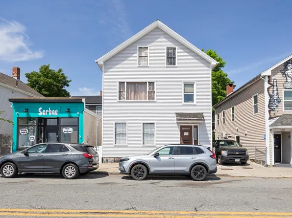 1359 Purchase St, New Bedford, MA 02740