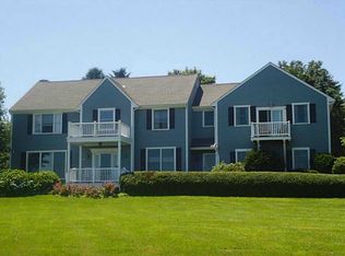 75 Adams Dr, Portsmouth, RI 02871