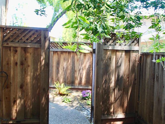 Private gated yard to keep your bikes.