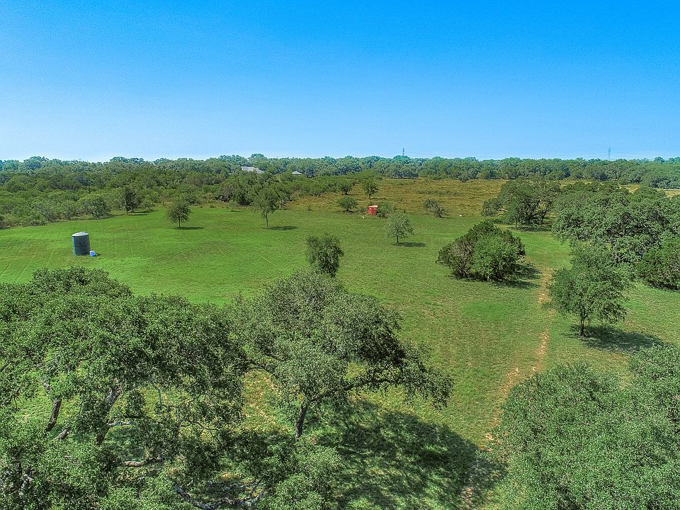 1st image of 2645 River Oaks Dr