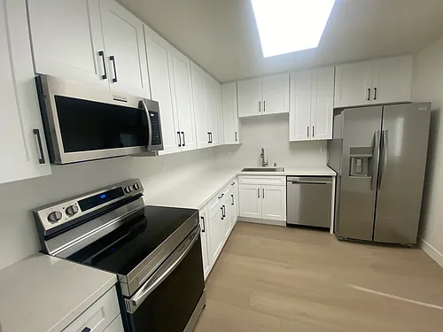 Floor plan 301