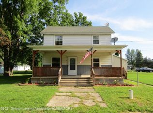 215 E 2nd St, Morrice, MI 48857