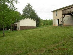 2nd image of 1329 Gallatin Ln