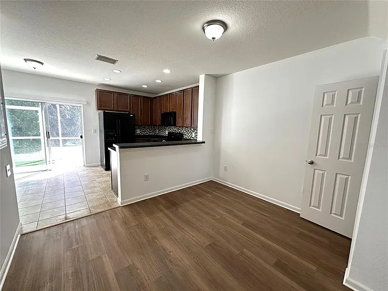 15816 Fishhawk View Dr — Photo 6