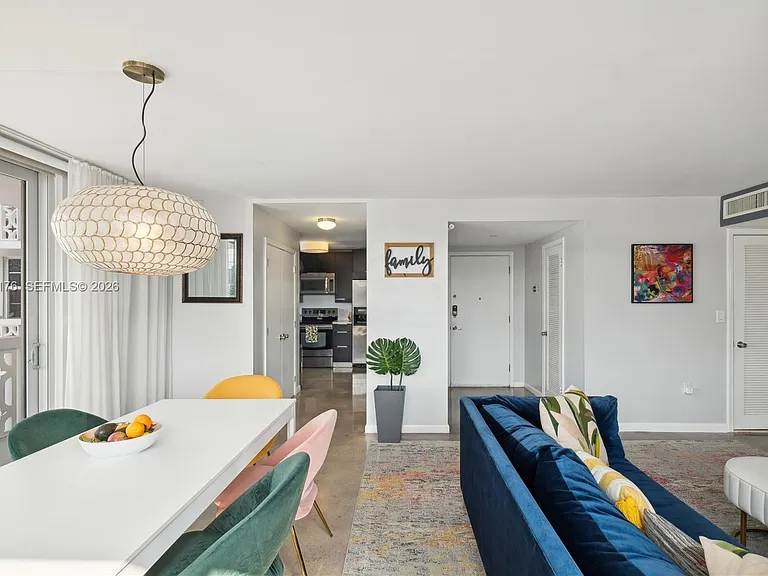 1020 Meridian Ave #401 — Photo 6