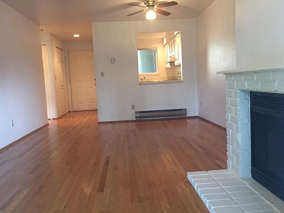 3rd image of 11415 105th Ct NE