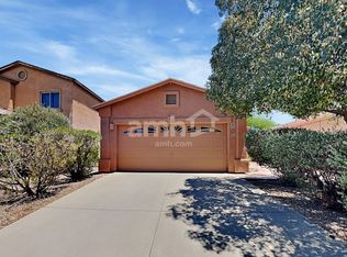 6653 S Stratosphere Ln, Tucson, AZ 85746