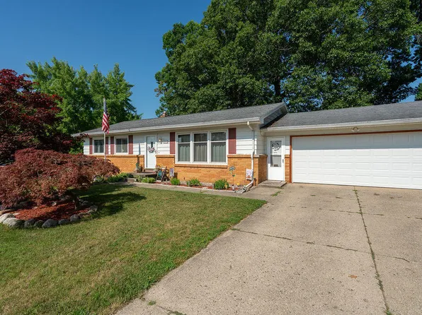 2535 Powers Ave NW, Grand Rapids, MI 49544