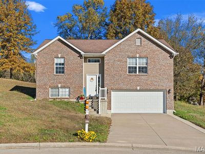 711 Sawyer Ter, New Haven, MO, 63068