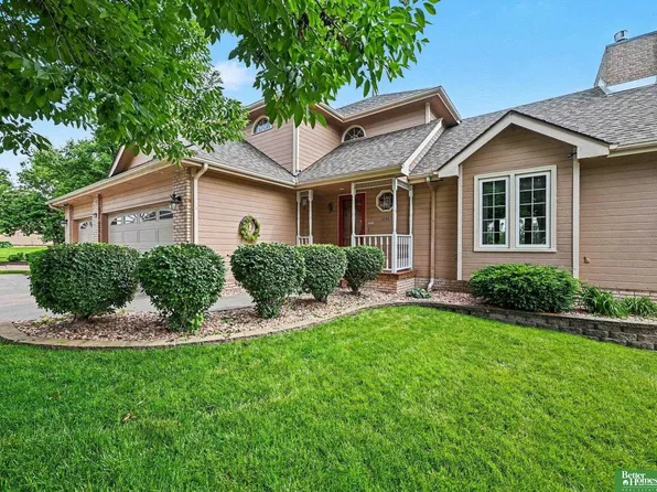 10405 Polk St, Omaha, NE 68127