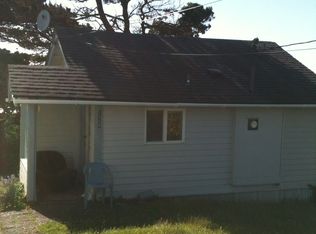 124 SW Brook St, Newport, OR 97365