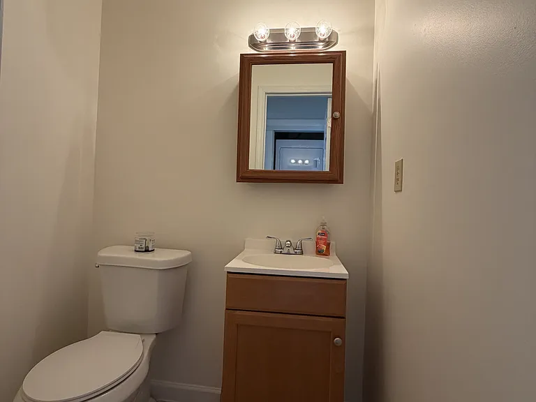 9 Hamlin Ct #1 — Photo 20
