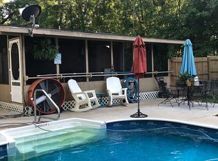 384 Silver Lake Rd, Bainbridge, GA 39817