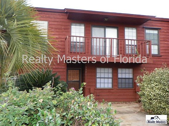4th image of 2375 Sugartree Ave