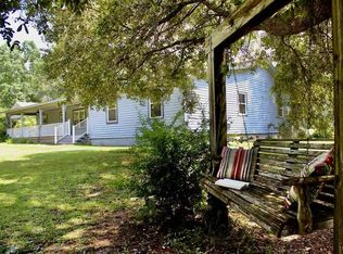 1039 Perdido Rd, Cantonment, FL 32533