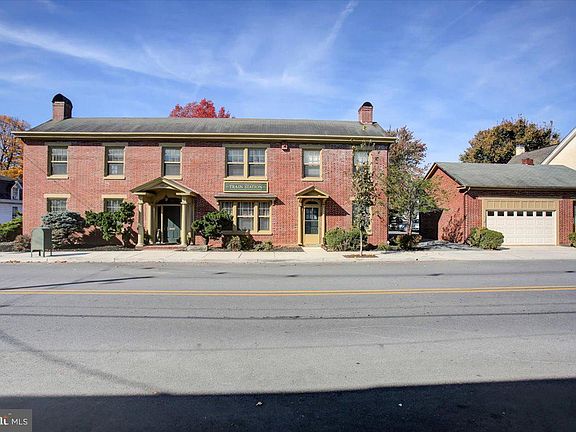 3rd image of 100 N Carlisle St